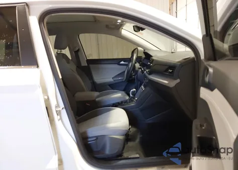 2024 Volkswagen Taos 1.5T Se из США, поврежденный, VIN 3VVVX7B26RM094454